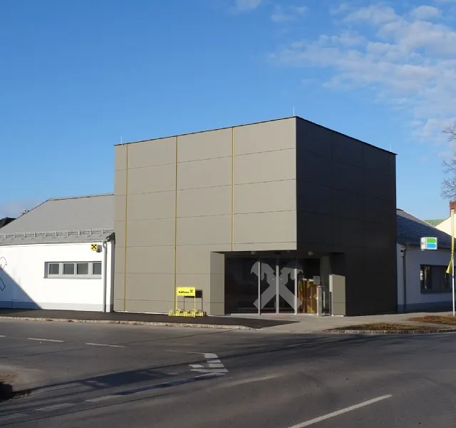 Neubau Raiffeisenbank Halbturn