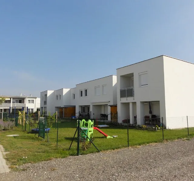 Neubau OSG-Illmitz 4 Wohnblöcke u. 5 Reihenhäuser
