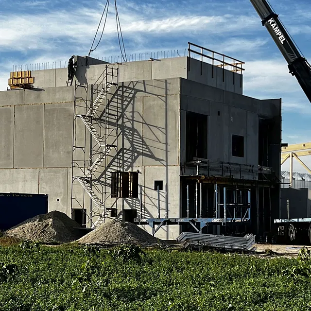 Veganis, St.Andrä, Neubau Bio-Blockholzkraftwerk